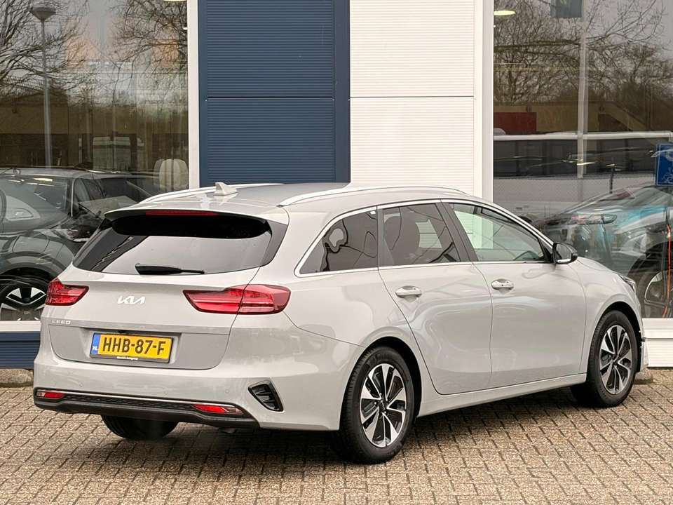 Kia Ceed SW / cee'd SW - Imagem 9