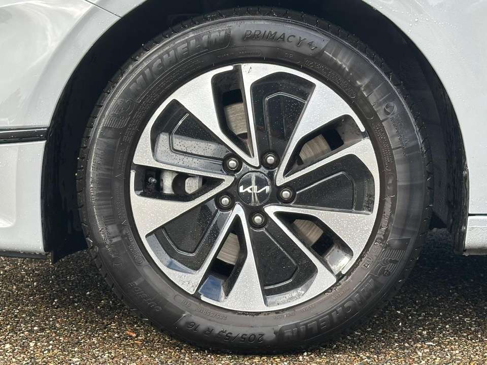 Kia Ceed SW / cee'd SW - Imagem 12