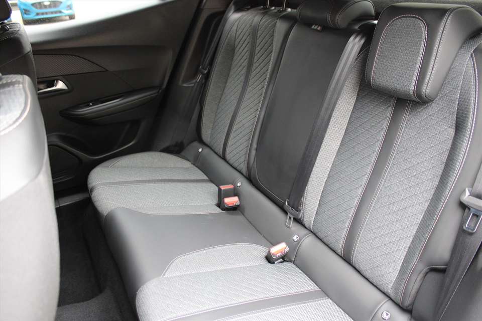 Peugeot 2008 - Imagem 11