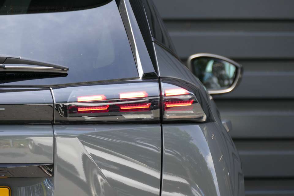 Peugeot e-2008 - Imagem 7