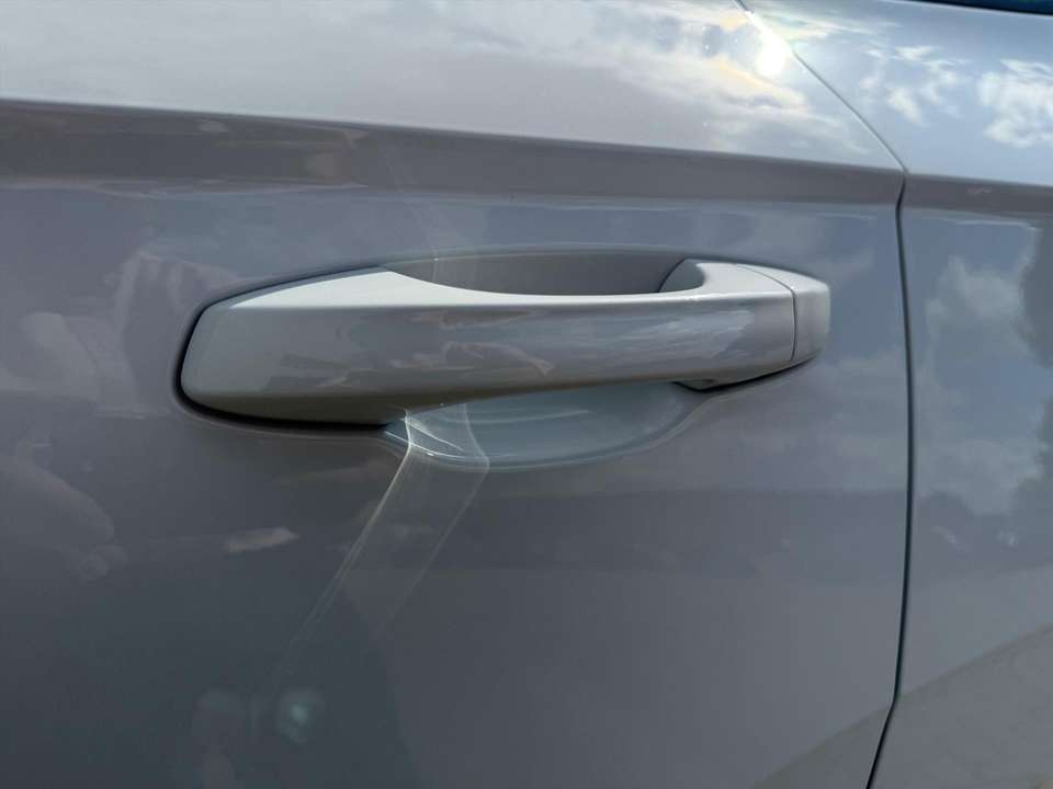 Skoda Karoq - Imagem 14