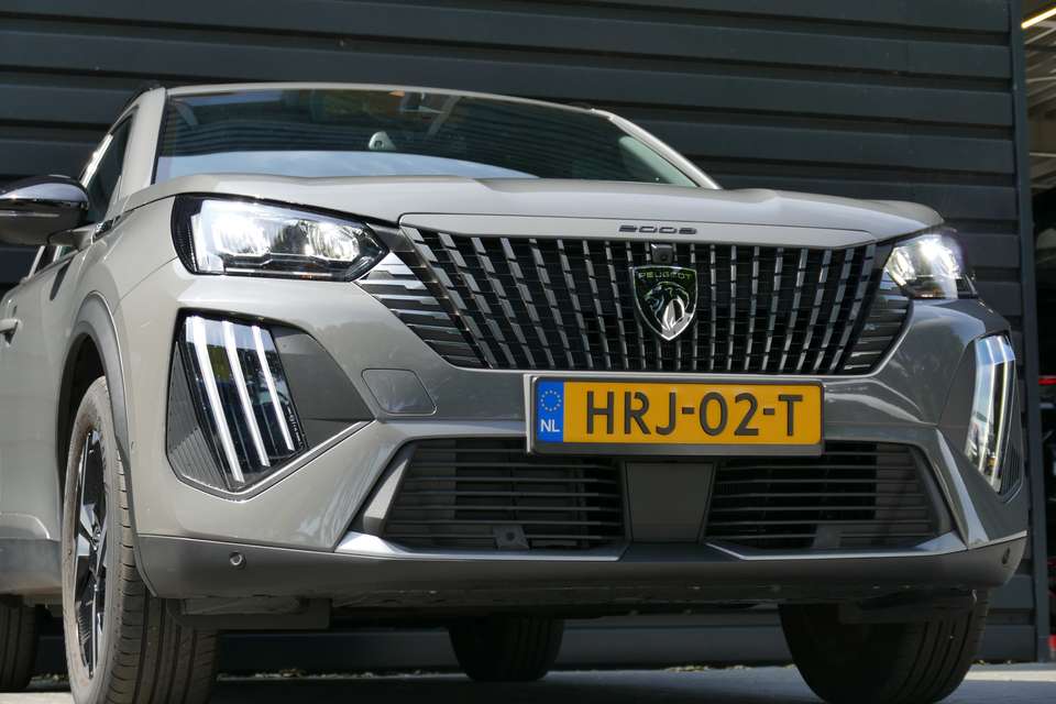 Peugeot e-2008 - Imagem 9