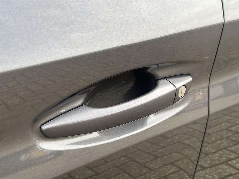 Peugeot 208 - Imagem 11