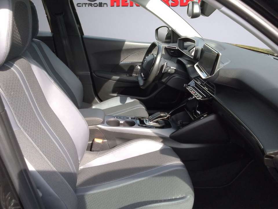 Peugeot 2008 - Imagem 9