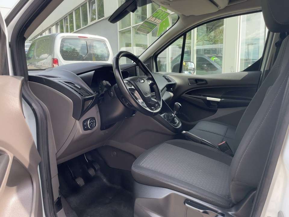 Ford Transit Connect - Imagem 10