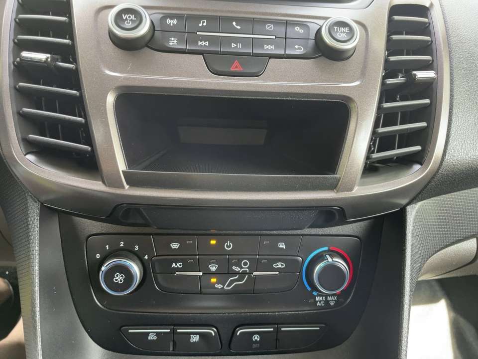 Ford Transit Connect - Imagem 14