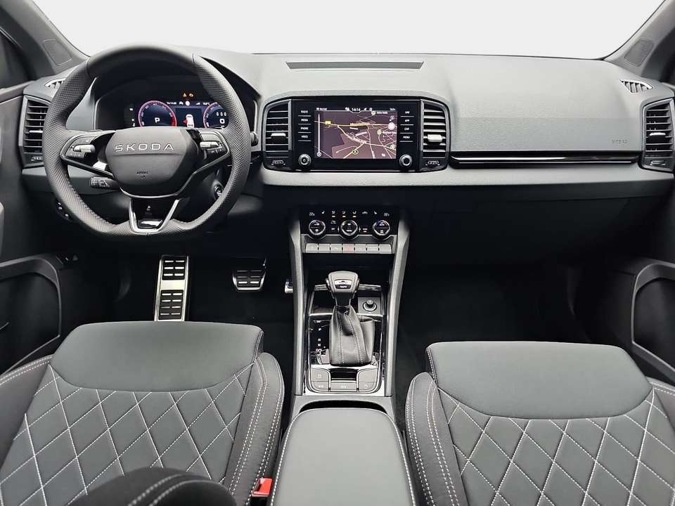 Skoda Karoq - Imagem 8