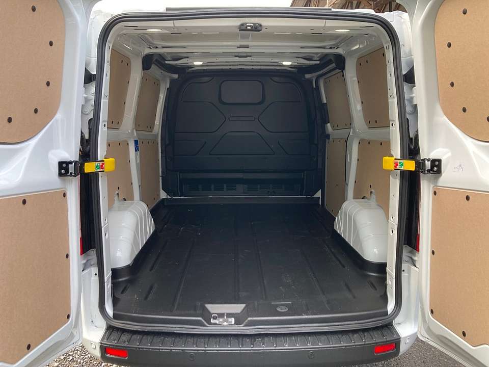 Ford Transit Custom - Imagem 13
