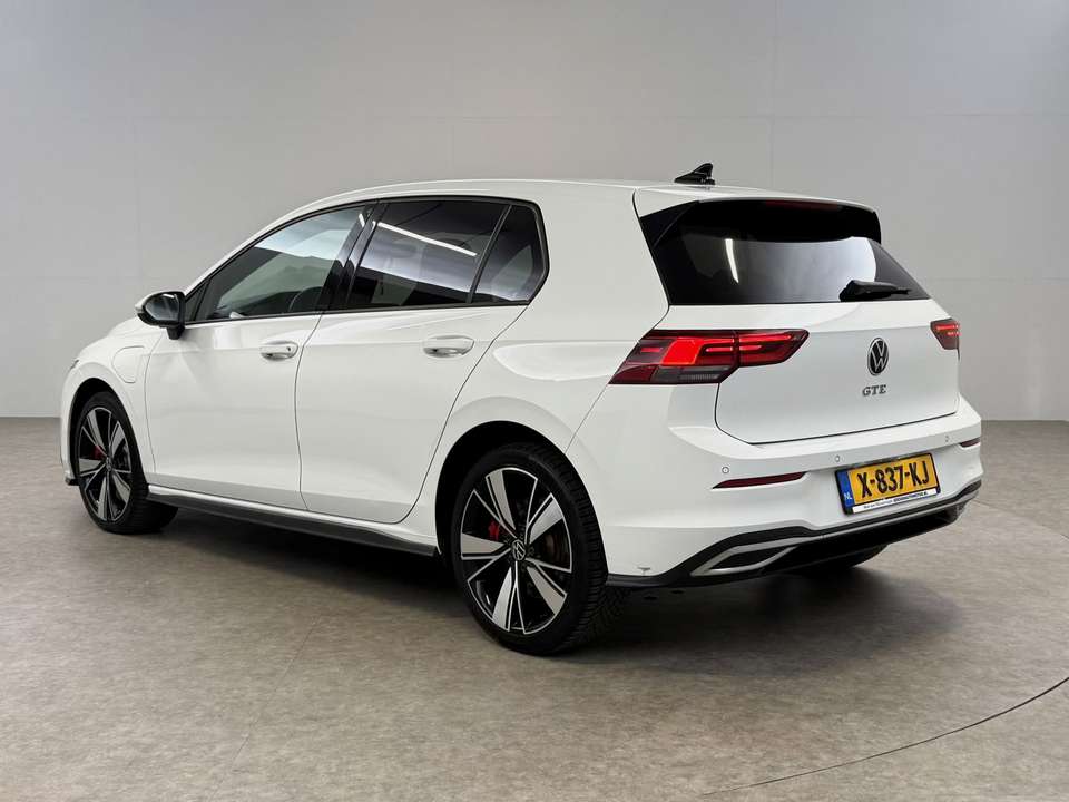 Volkswagen Golf GTE - Imagem 3