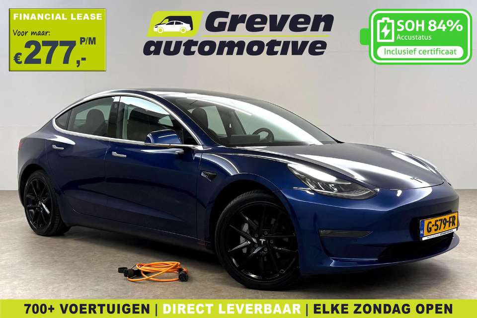 Tesla Model 3 - Imagem 1