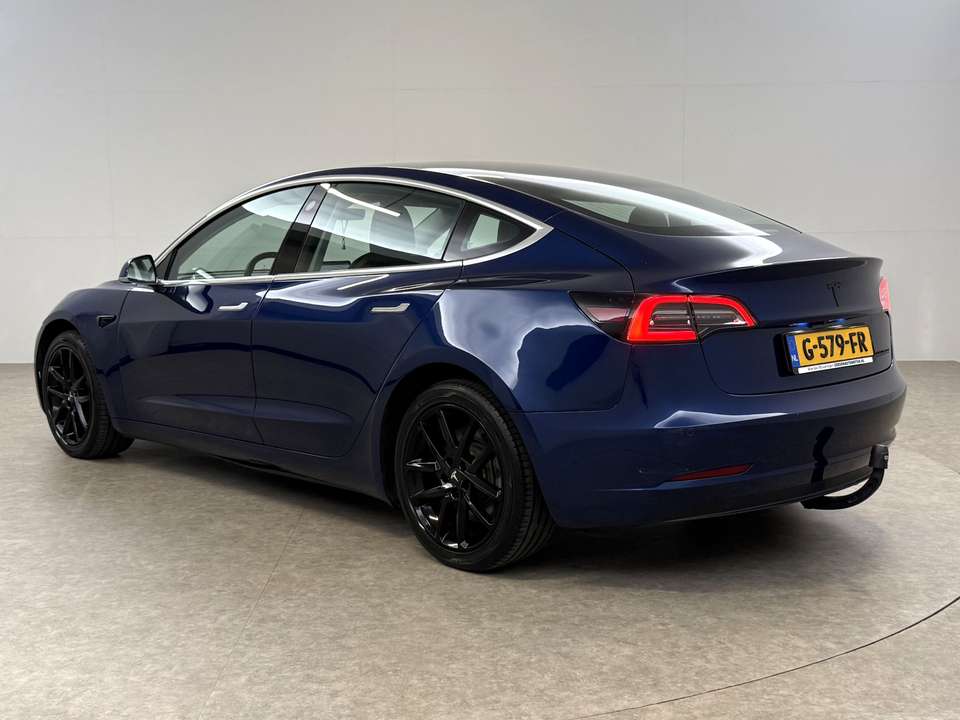 Tesla Model 3 - Imagem 3