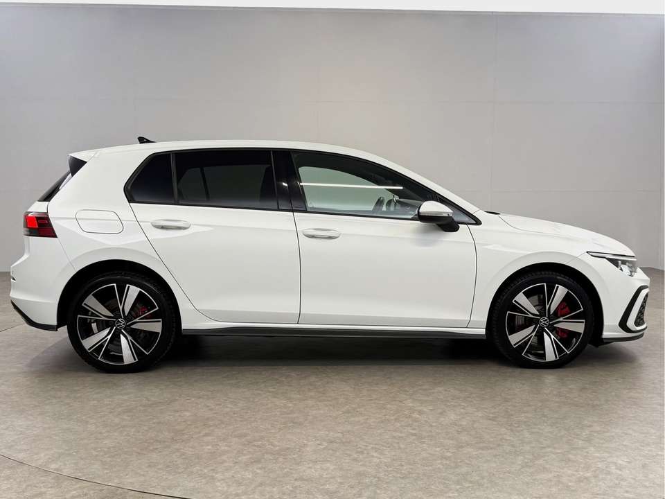 Volkswagen Golf GTE - Imagem 9