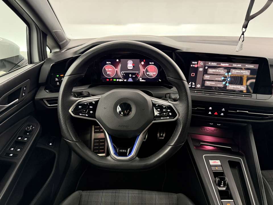 Volkswagen Golf GTE - Imagem 14
