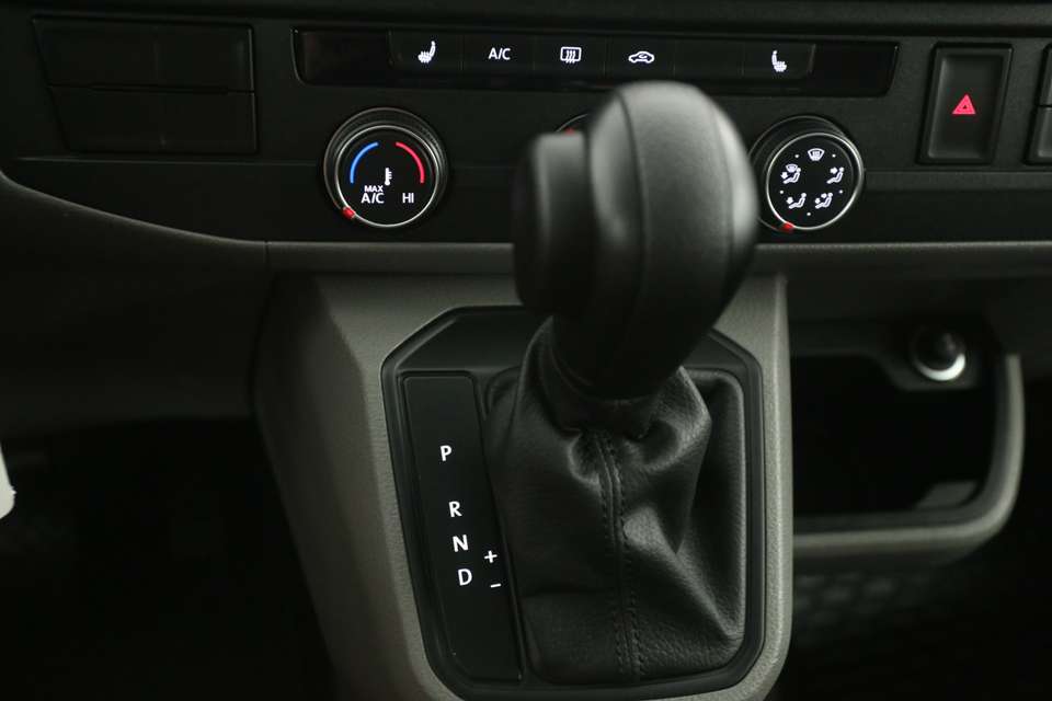 Volkswagen Transporter - Imagem 13