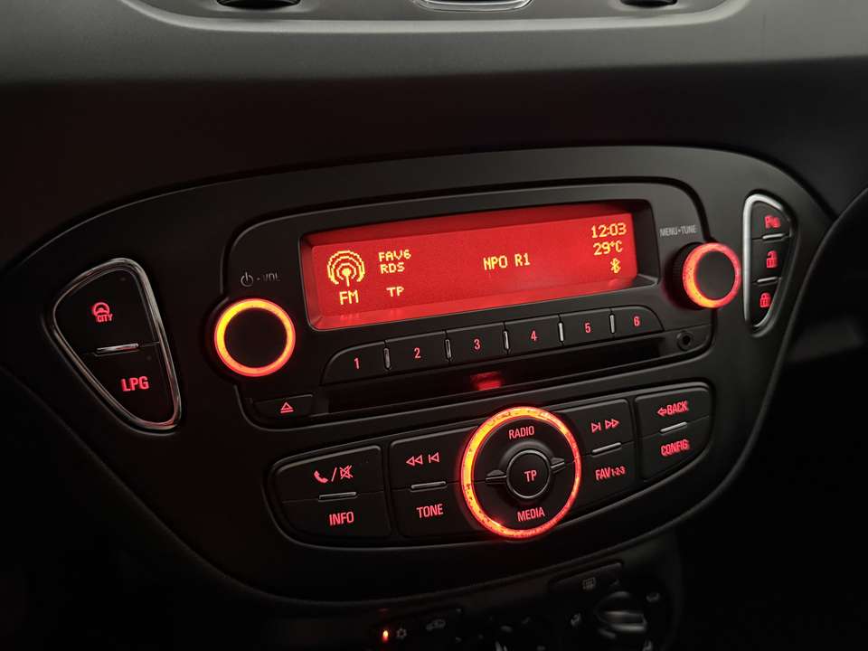 Opel Corsa - Imagem 17