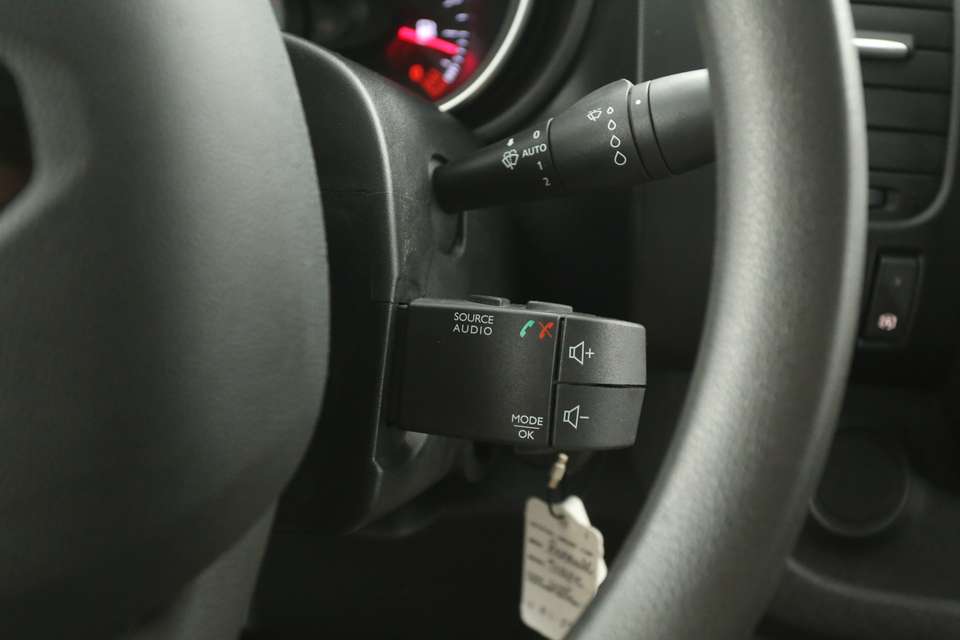 Renault Trafic - Imagem 17