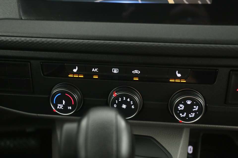 Volkswagen Transporter - Imagem 18