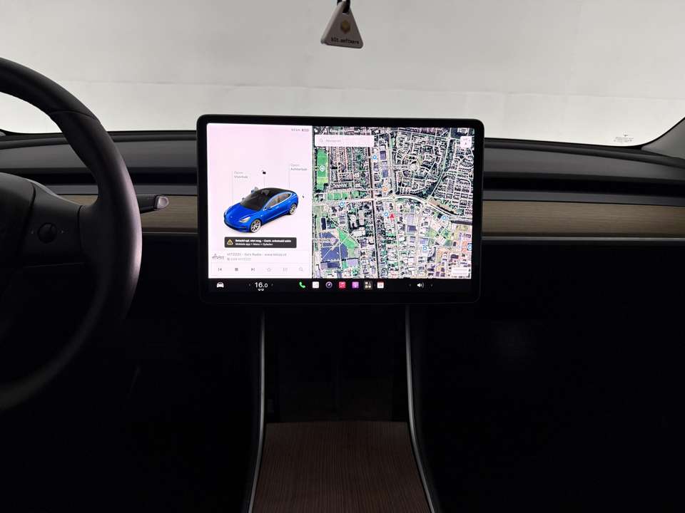 Tesla Model 3 - Imagem 19