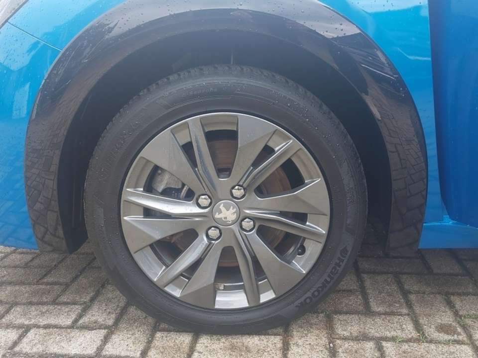 Peugeot e-208 - Imagem 11