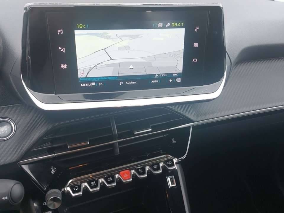 Peugeot e-208 - Imagem 15
