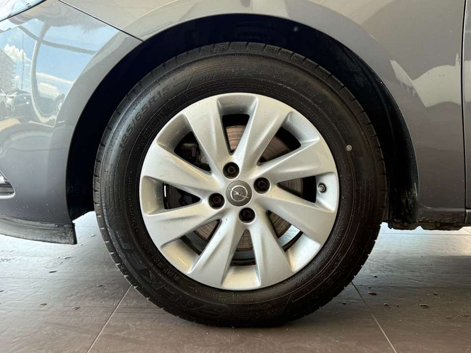 Opel Corsa - Imagem 8