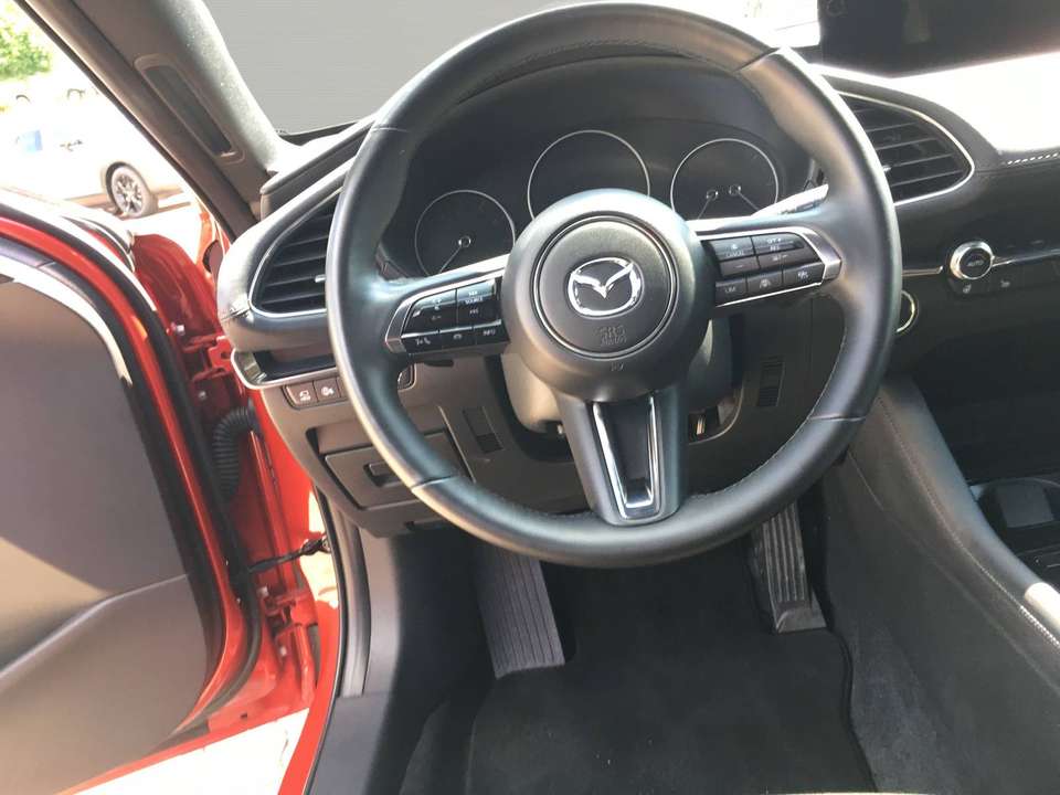 Mazda 3 - Imagem 9