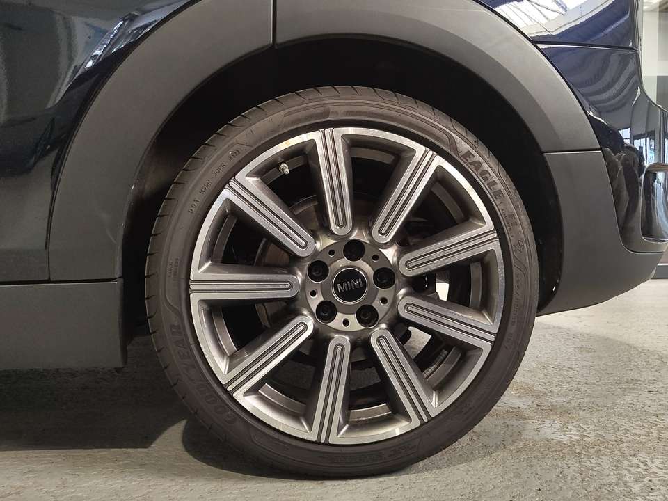 MINI Cooper S Clubman - Imagem 12