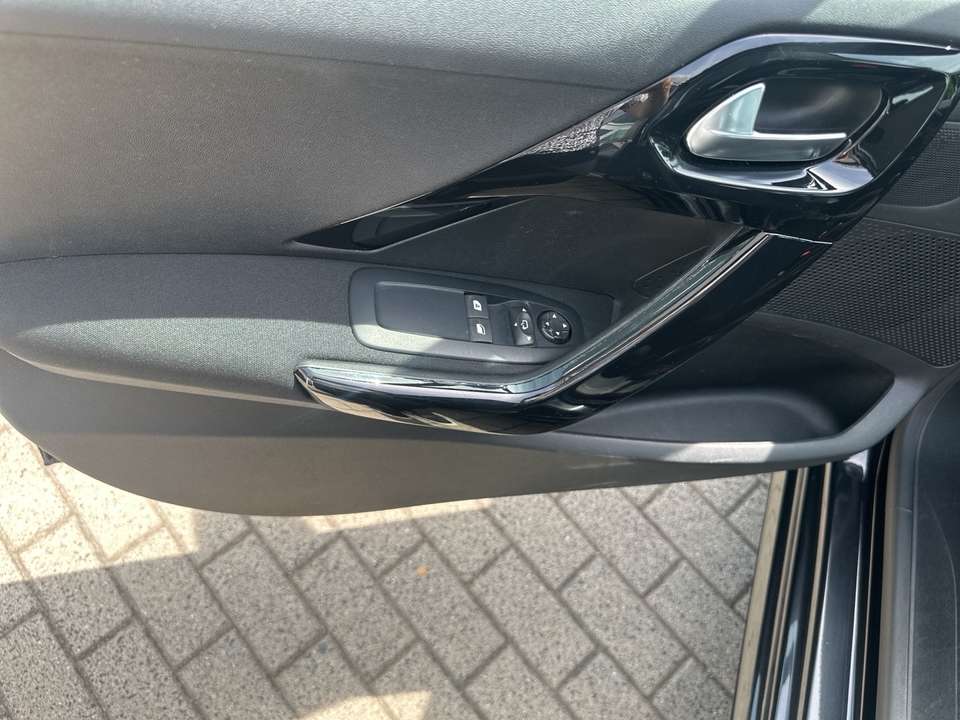 Peugeot 208 - Imagem 5