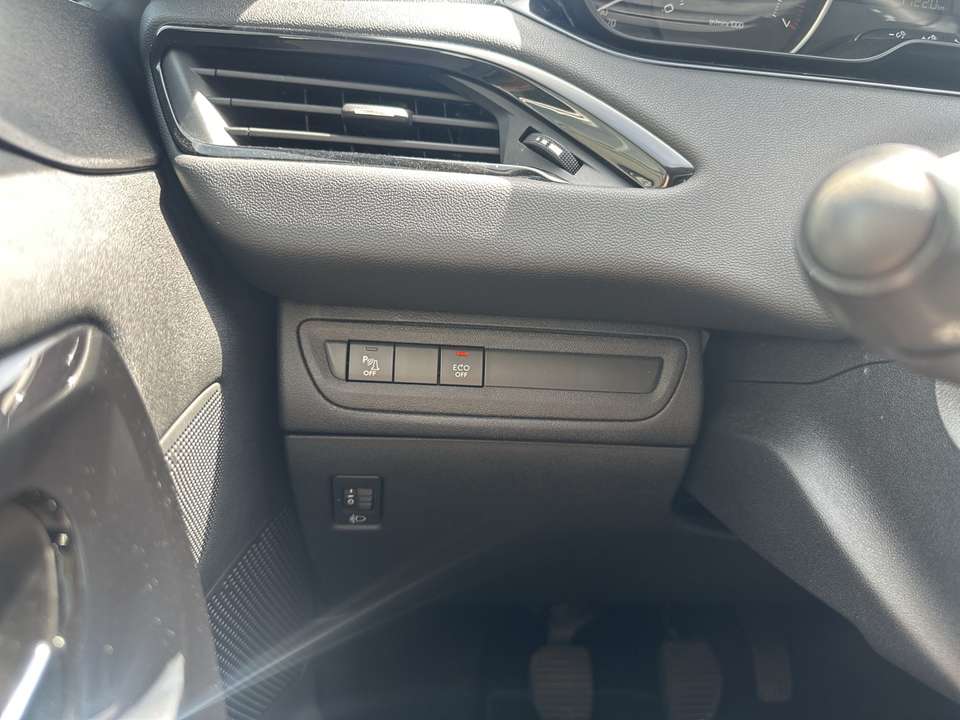 Peugeot 208 - Imagem 8