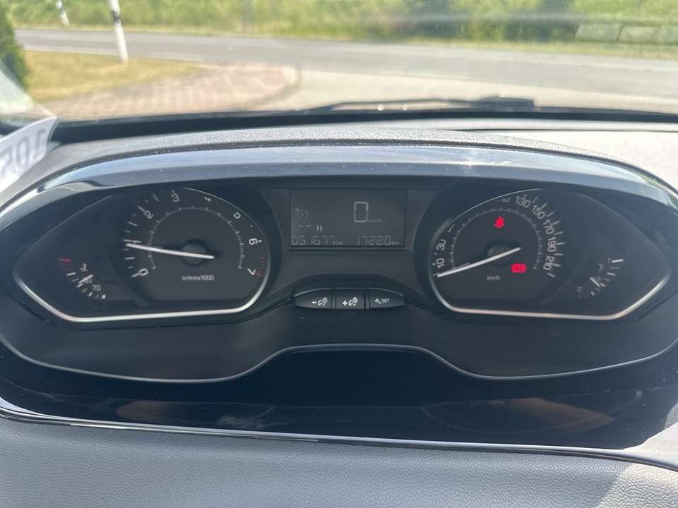 Peugeot 208 - Imagem 9