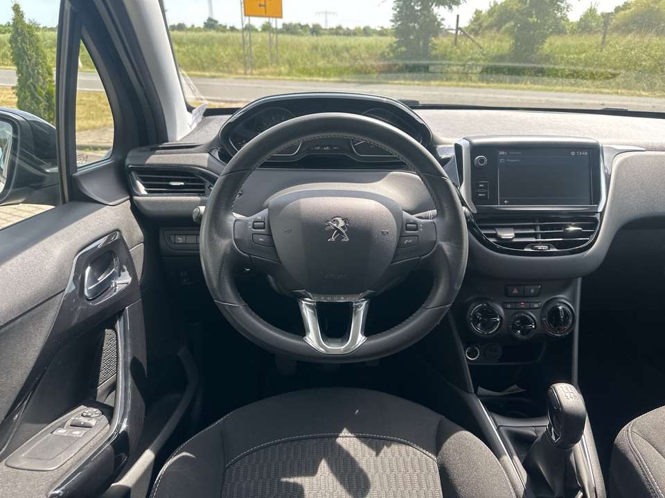 Peugeot 208 - Imagem 15