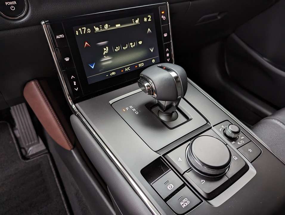 Mazda MX-30 - Imagem 11