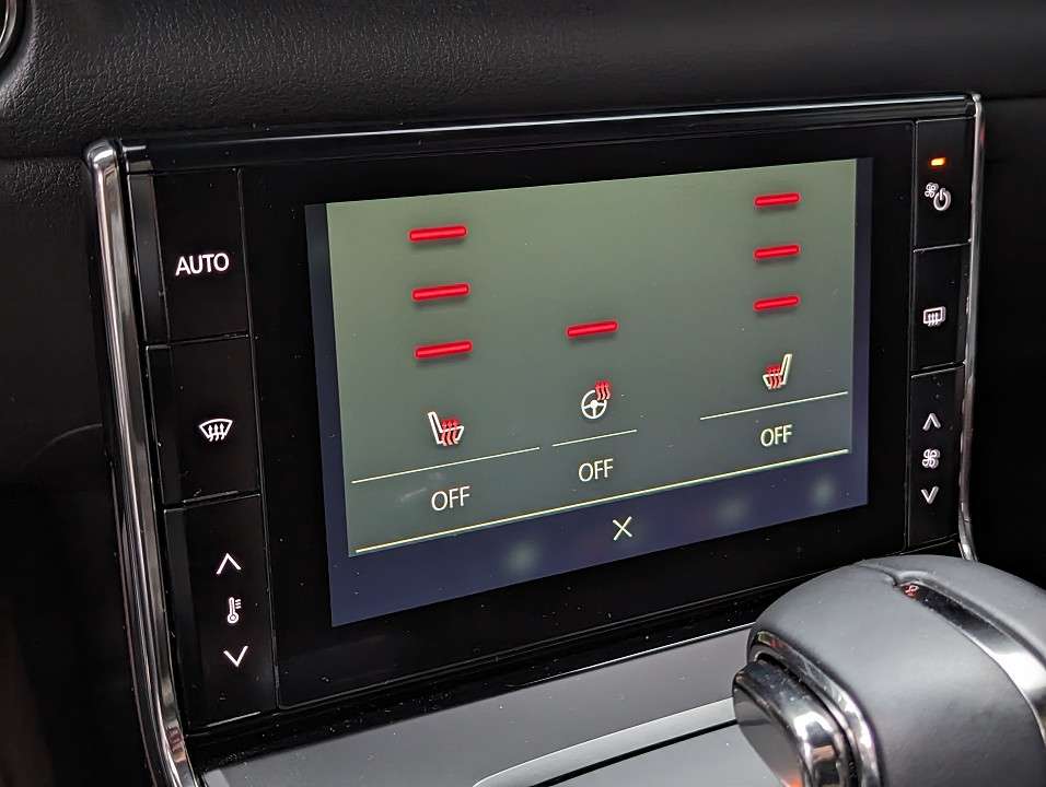 Mazda MX-30 - Imagem 12