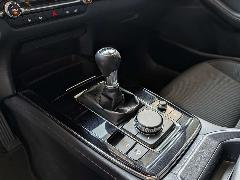 Mazda CX-30 - Imagem 12