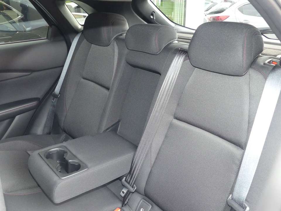 Mazda CX-30 - Imagem 8