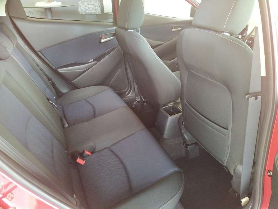 Mazda 2 - Imagem 11