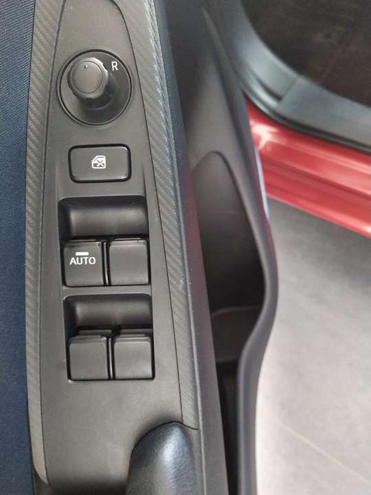 Mazda 2 - Imagem 12