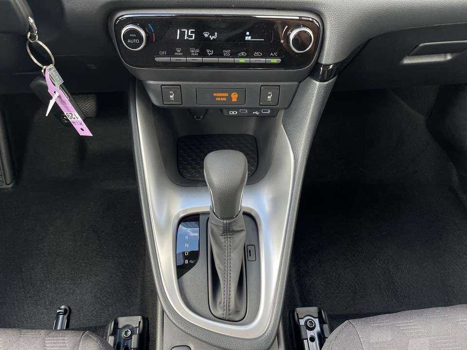 Mazda 2 - Imagem 11