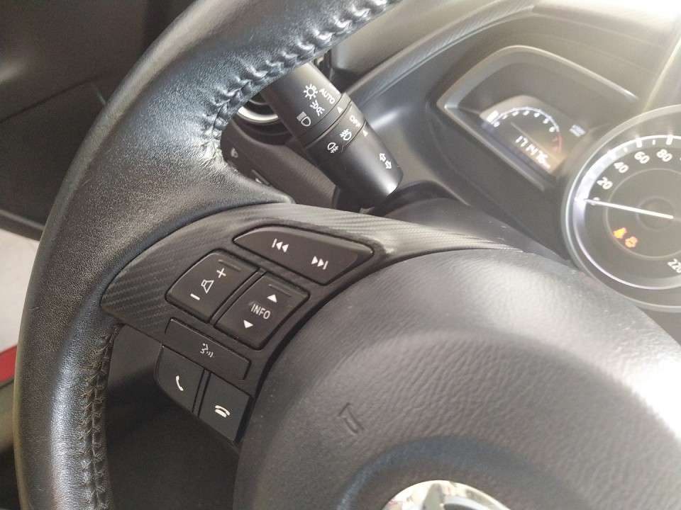 Mazda 2 - Imagem 14
