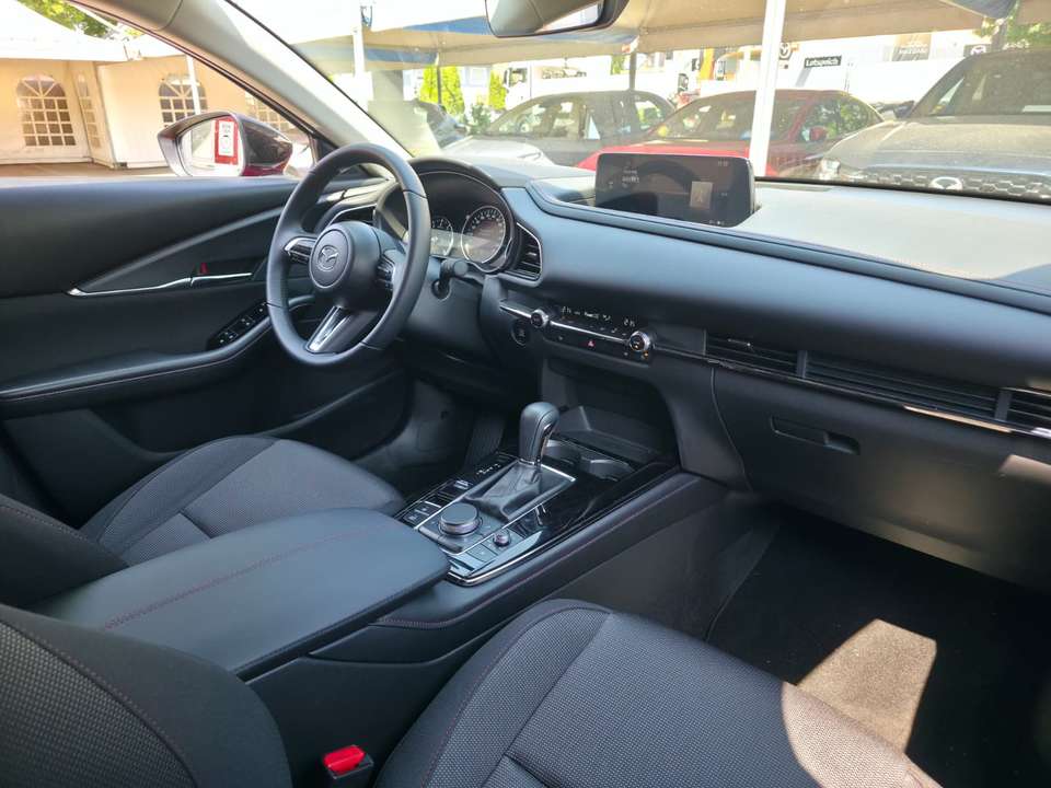 Mazda CX-30 - Imagem 7