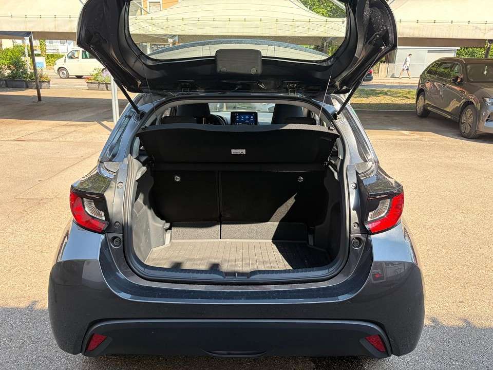 Mazda 2 - Imagem 12