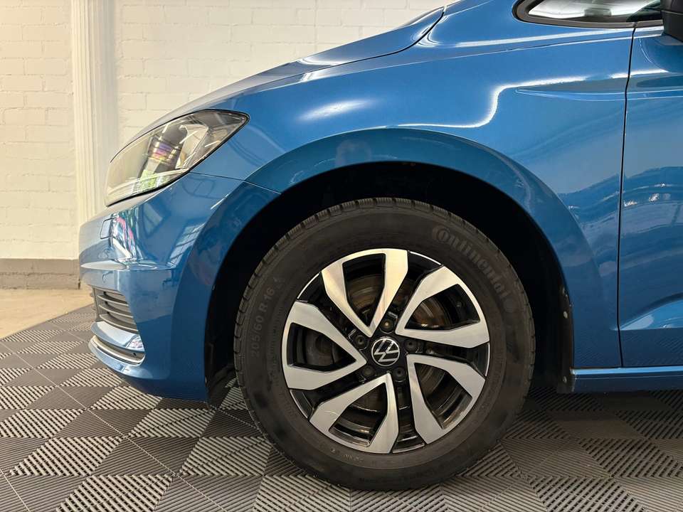 Volkswagen Touran - Imagem 3