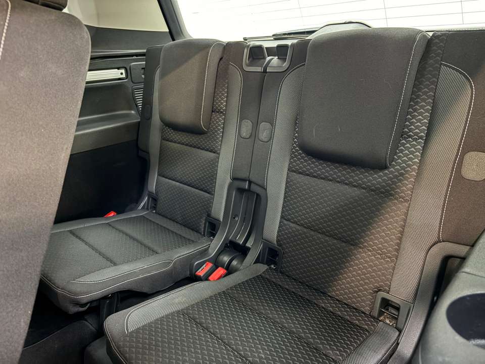 Volkswagen Touran - Imagem 9