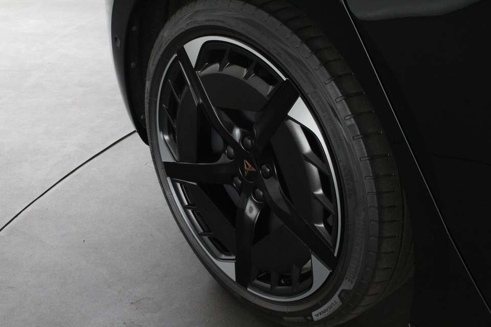 CUPRA Born - Imagem 11