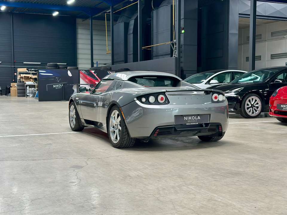 Tesla Roadster - Imagem 6