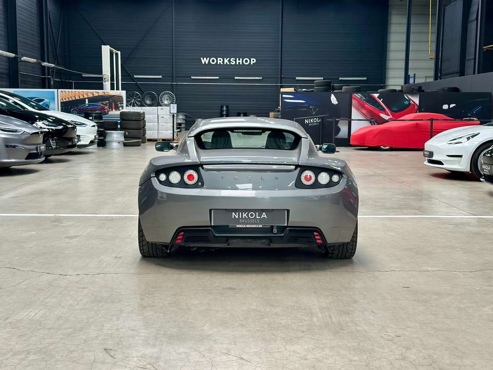 Tesla Roadster - Imagem 7