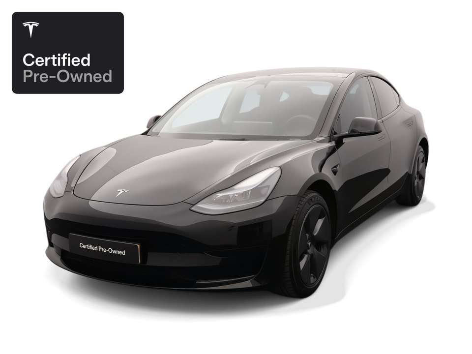 Tesla Model 3 - Imagem 1