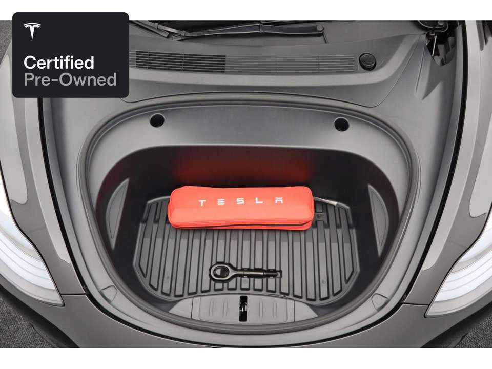 Tesla Model 3 - Imagem 10