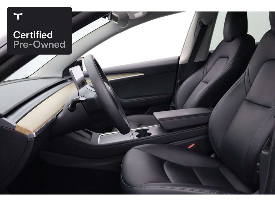 Tesla Model 3 - Imagem 11