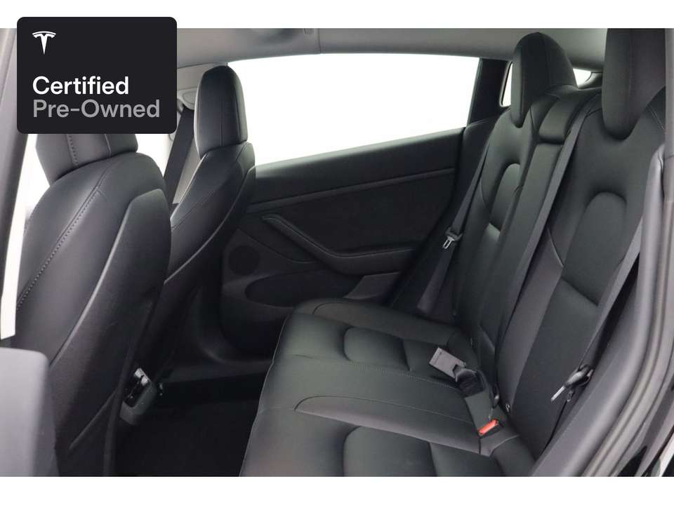 Tesla Model 3 - Imagem 17